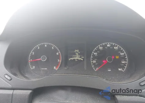 2012 Volkswagen Jetta 2.0L S z USA, uszkodzony, nr VIN 3VW1K7AJ1CM364487